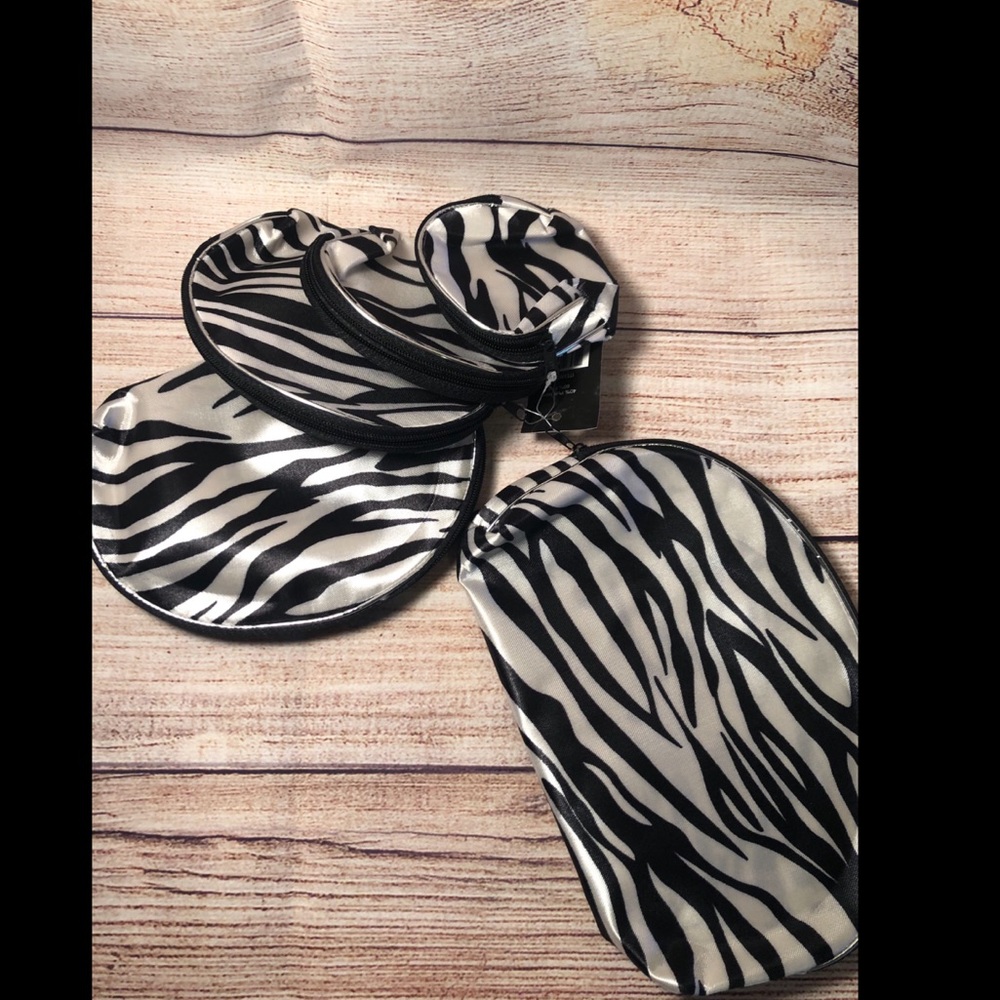 🦓 5pc Cosmetic bag set - Picture 2 of 7